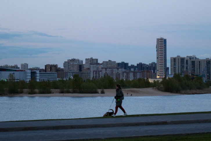 Последние баржи видели на Казанце 17 мая. Но сегодня реку опять начали засыпать, рассказывают местные жители 