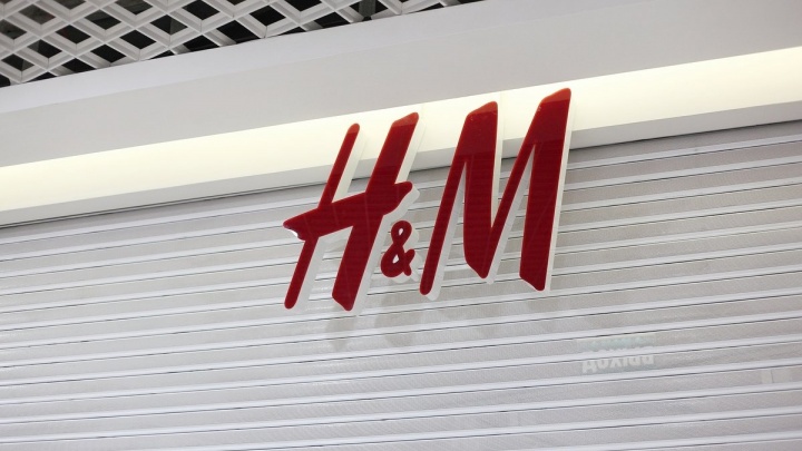 Шведская сеть магазинов H&amp;M возобновит работу в России с 1 августа. Но ненадолго