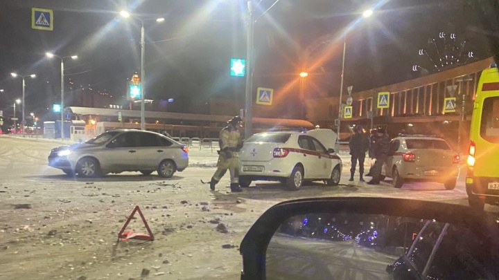 В Челябинске машина Росгвардии, патрулировавшая улицы, попала в ДТП