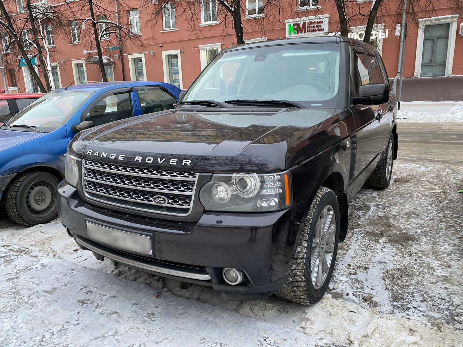Цена на лобовое стекло на Range Rover Sport доходит до 200 тысяч рублей Цена на лобовое стекло на Range Rover Sport доходит до 200 тысяч рублей
