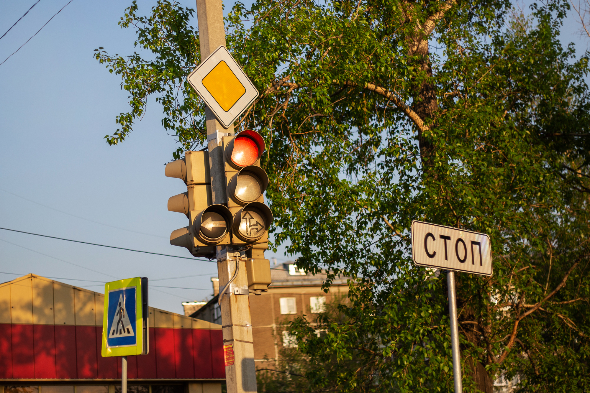 Пять новых светофоров появятся в Иркутске до конца года