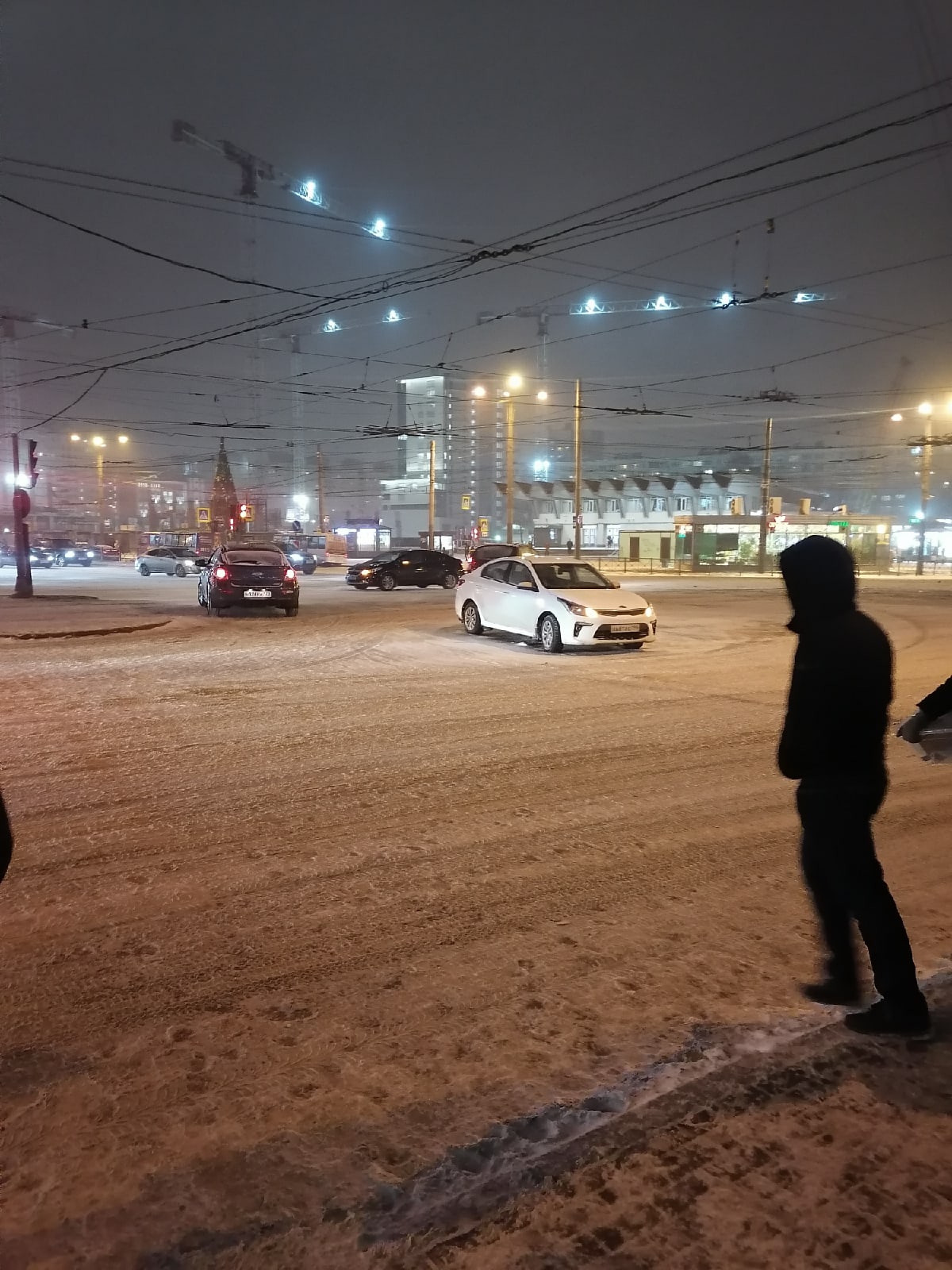 пересечение проспектов Испытателей и Коломяжского