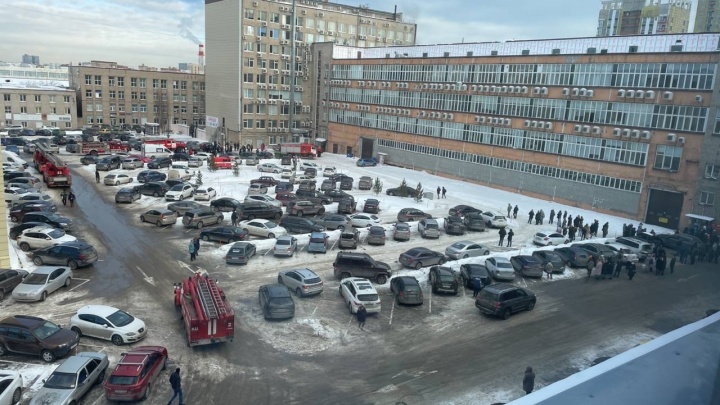 В Перми на Стахановской эвакуировали сотрудников «Технопарка»