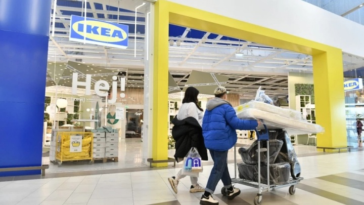 «Пострадает много людей». Что думают екатеринбуржцы о закрытии IKEA?