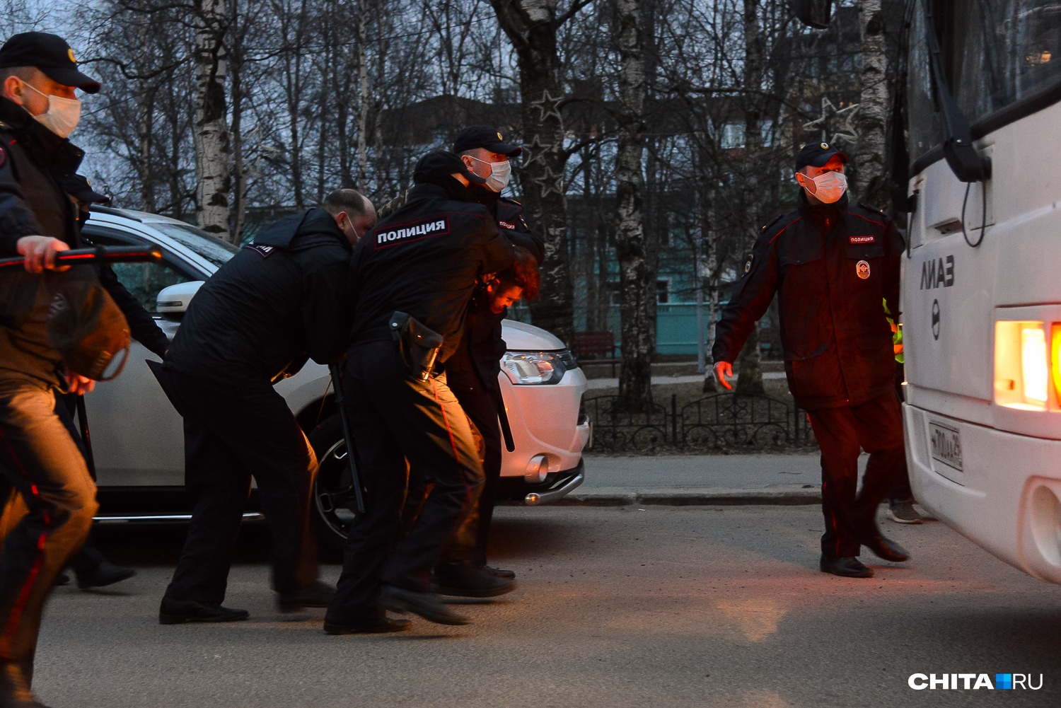 Руководители Службы заказчика в Чите задержаны, известен взяткодатель