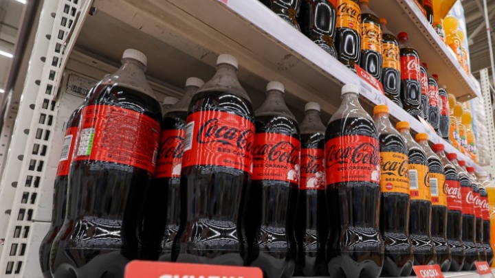Дешевле российской: в Москву привезли Coca-Cola из Казахстана