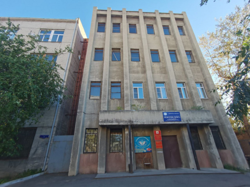 Здание архива администрации Читы на Чайковского, 13 продает «Ростелеком»
