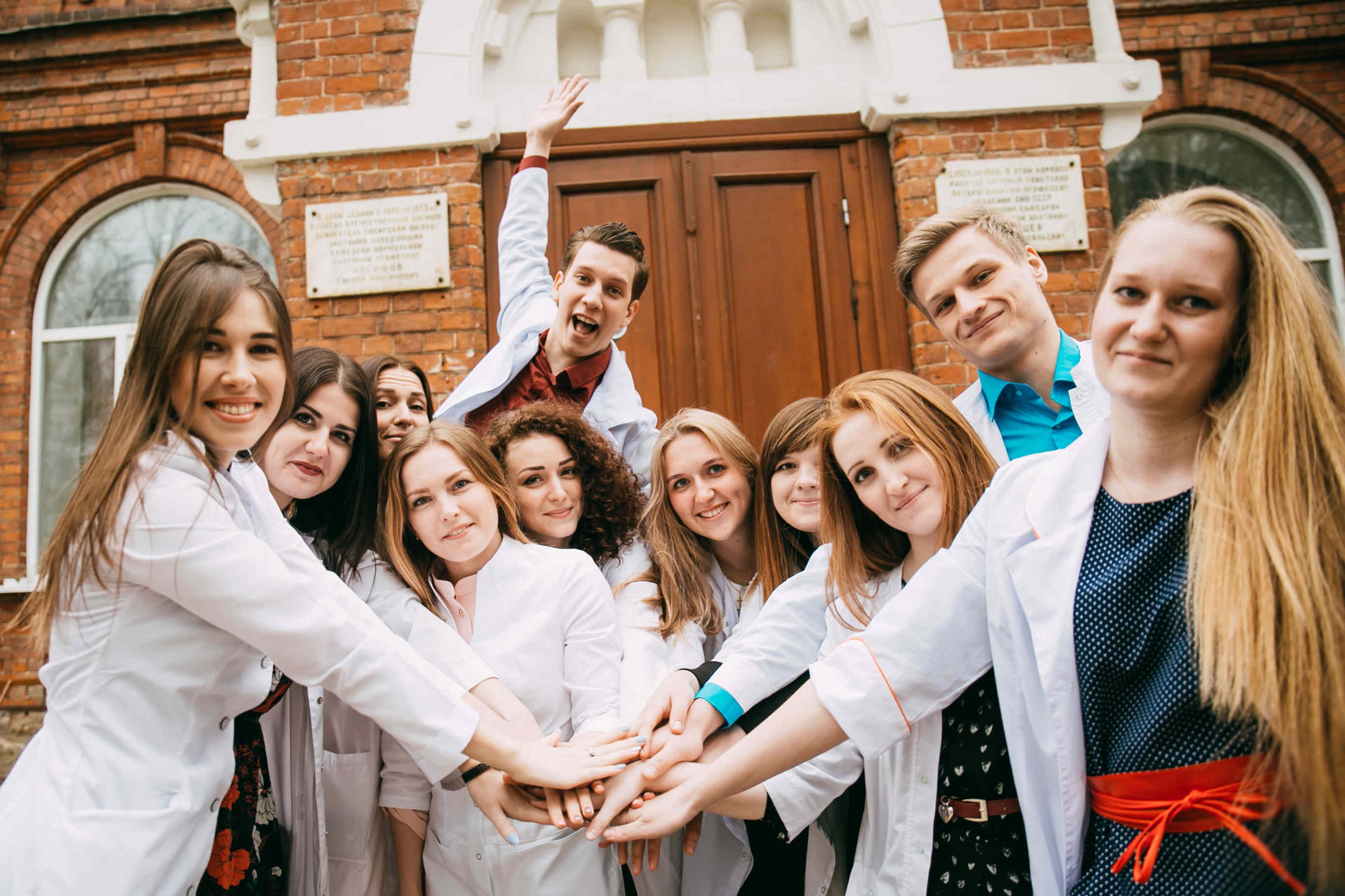 Будущие врачи — студенты СибГМУ