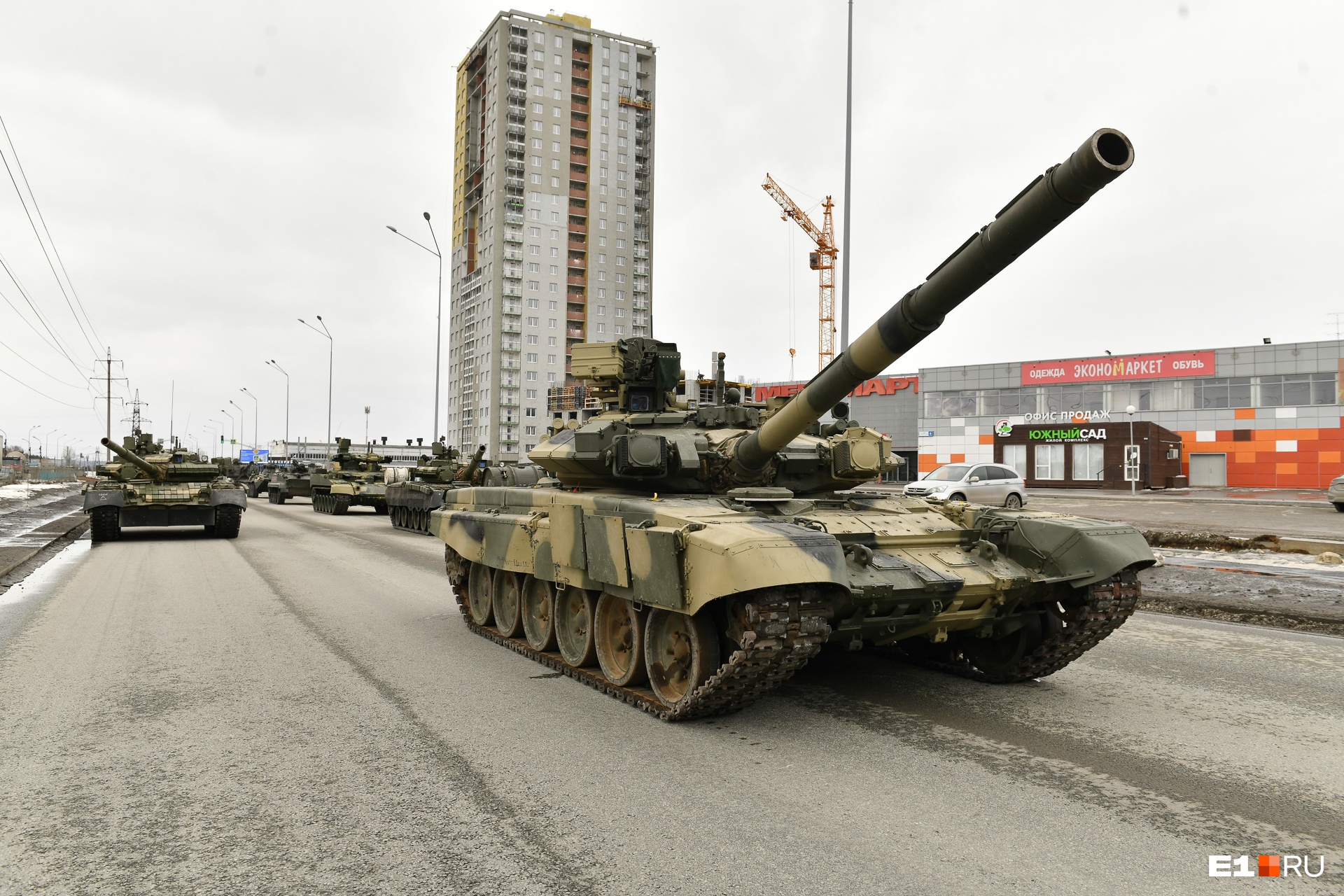Командирский танк Т-90АК впервые примет участие в уральском параде. Какие еще новинки ждут зрителей