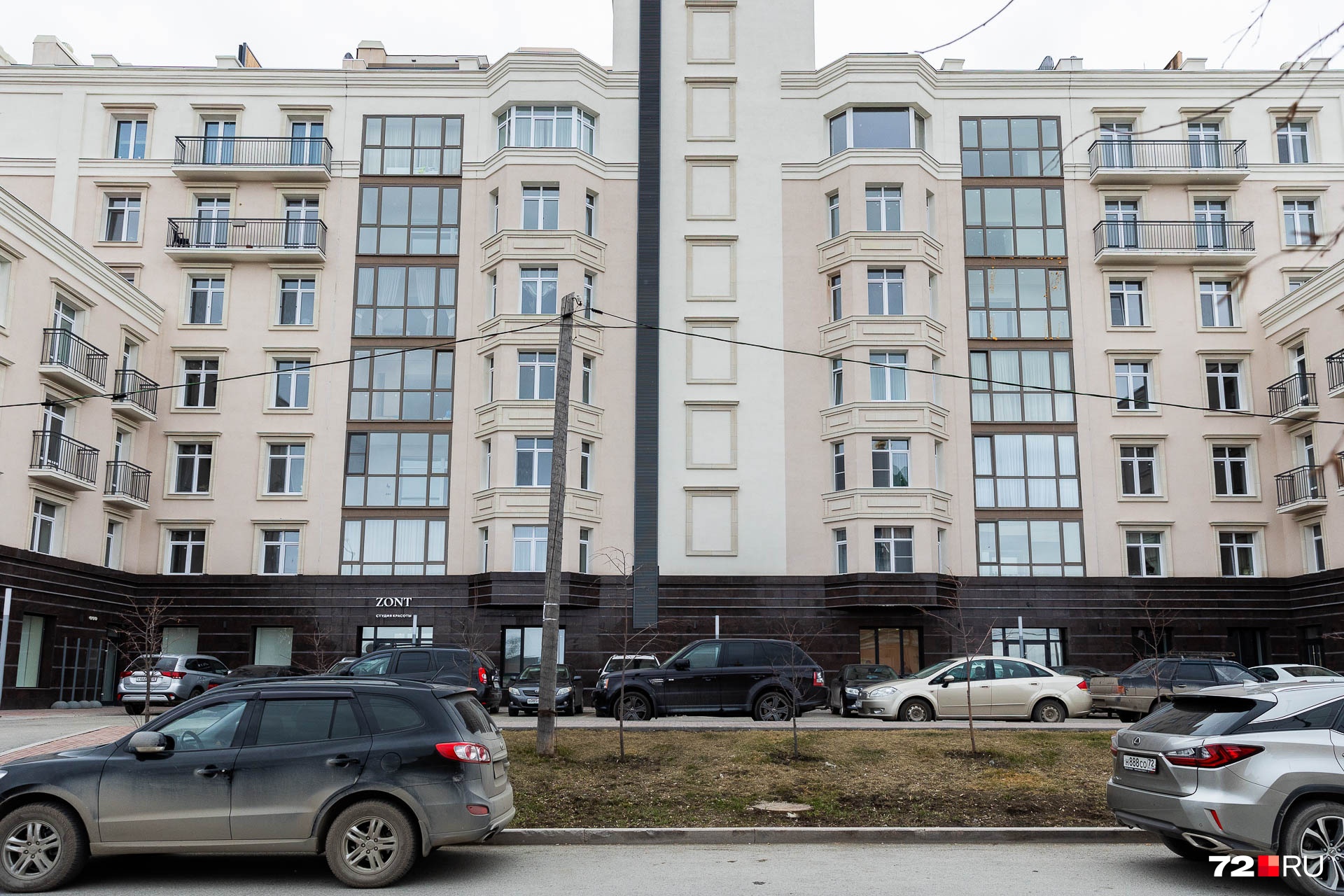 А этот дом под номером 40 начали заселять несколько лет спустя, в 2019-м А этот дом под номером 40 начали заселять несколько лет спустя, в 2019-м