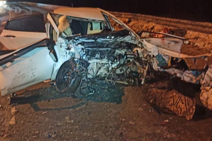 От легкового авто осталась только груда металла От легкового авто осталась только груда металла