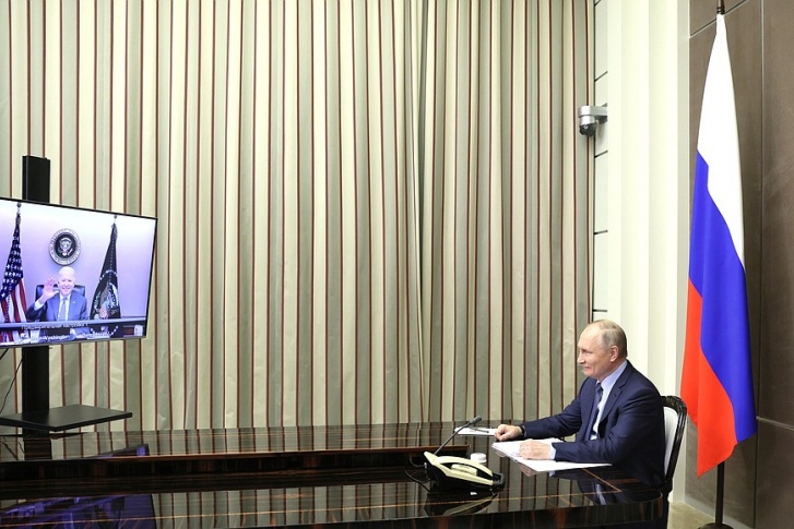 На этот раз Путин и Байден общались по видео На этот раз Путин и Байден общались по видео