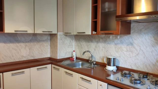 Кухня светлая и чистая Кухня светлая и чистая