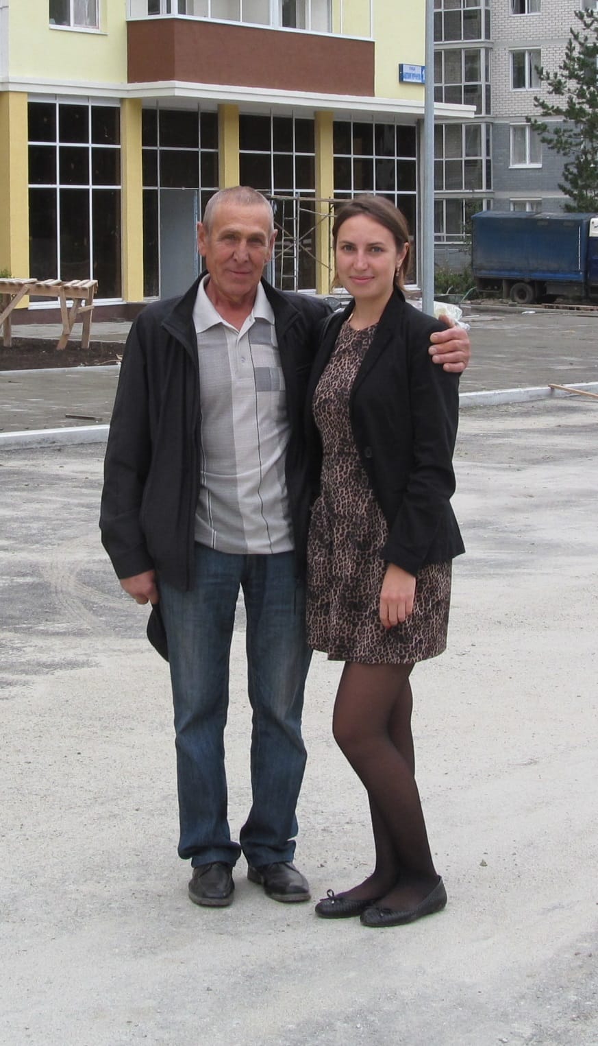 Валерий Александрович с дочкой Олесей