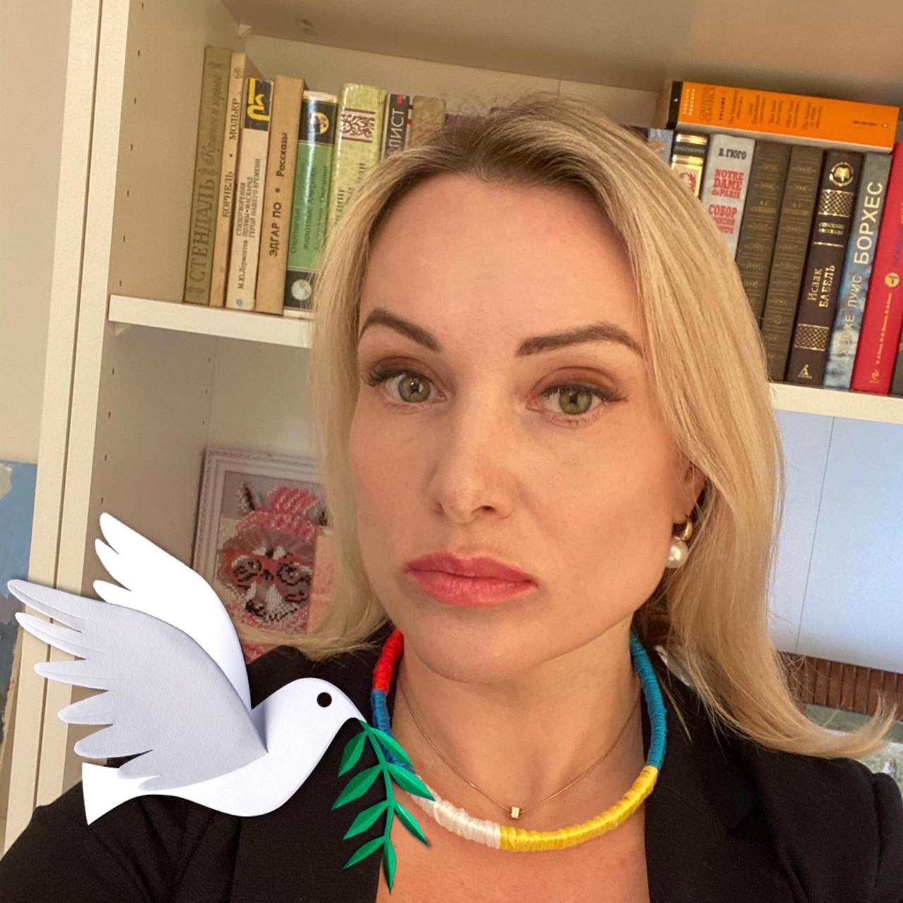 Перед акцией Марина записала видеообращение, где рассказала, что думает о ситуации на Украине Перед акцией Марина записала видеообращение, где рассказала, что думает о ситуации на Украине