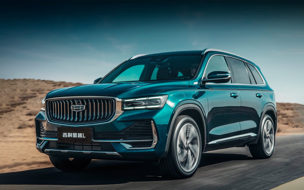 Geely KX11 на агрегатах Volvo длиной около <nobr class="_">4,8 метра</nobr> Geely KX11 на агрегатах Volvo длиной около <nobr class="_">4,8 метра</nobr>