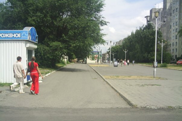 Теперь на месте ларька с мороженым — гостиница с магазином и рестораном Теперь на месте ларька с мороженым — гостиница с магазином и рестораном