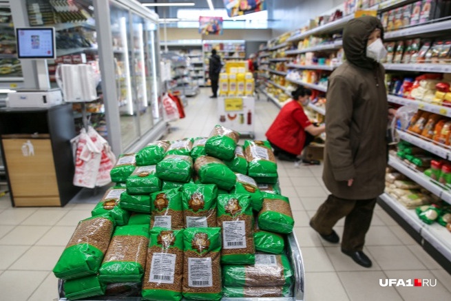 Популярный супермаркет ввел ограничения на покупку товаров