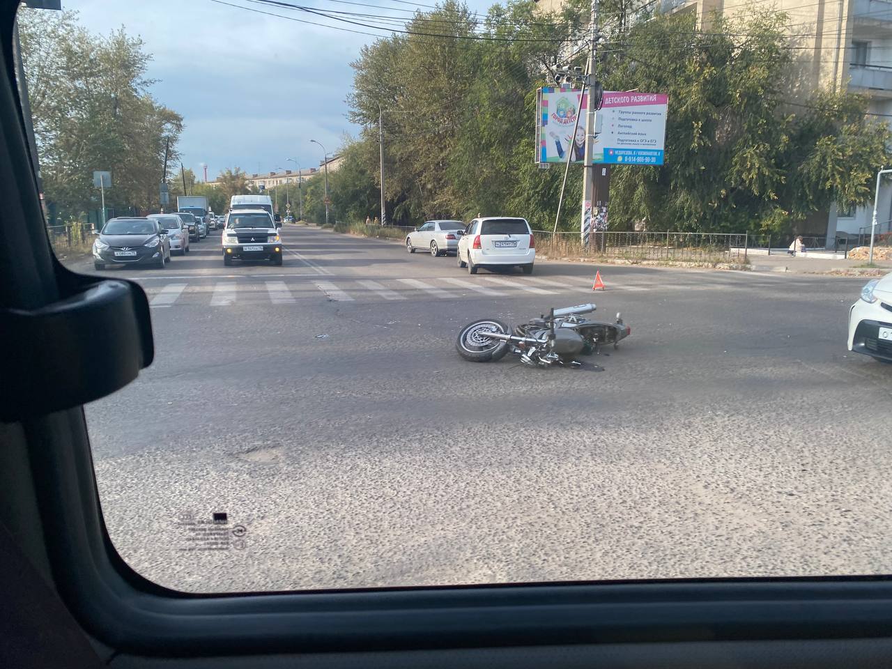 Мотоциклист попал в ДТП в центре Читы