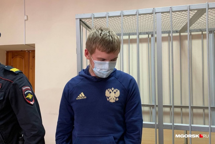Андрей Решетников от дачи показаний отказался, но написал явку с повинной Андрей Решетников от дачи показаний отказался, но написал явку с повинной