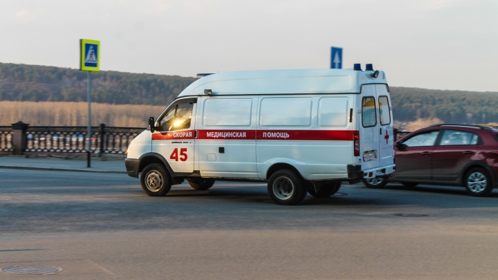 Медики опровергли смерть шатающегося мужчины в Кузбассе после отказа в госпитализации