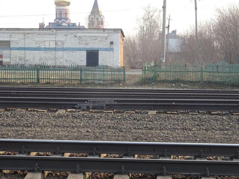 Поезд насмерть сбил 90-летнюю женщину в Новосибирской области