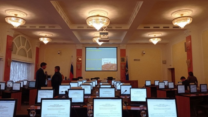 Попробуйте попасть: в Ярославле устроят публичные слушания о том, как выбирать депутатов
