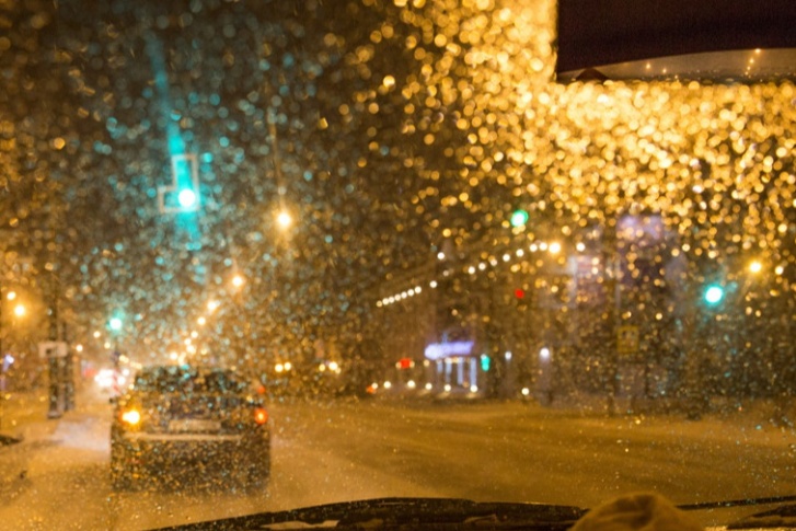 Сегодня ночью из-за плохой погоды в Ярославле была сложная дорожная обстановка