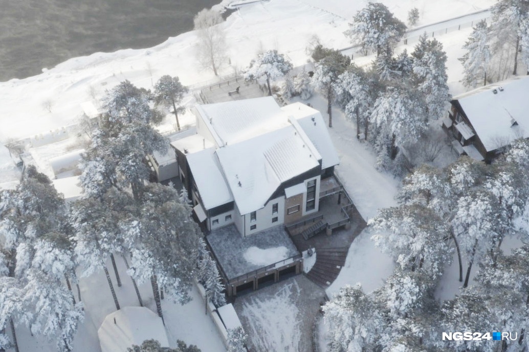 Дом Людмилы Усс зимой 2021 года
