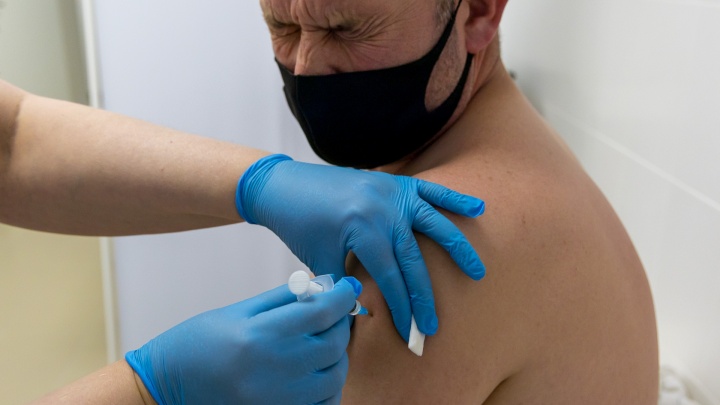 В Минздраве пообещали закрыть дефицит вакцины «Спутник Лайт» в декабре