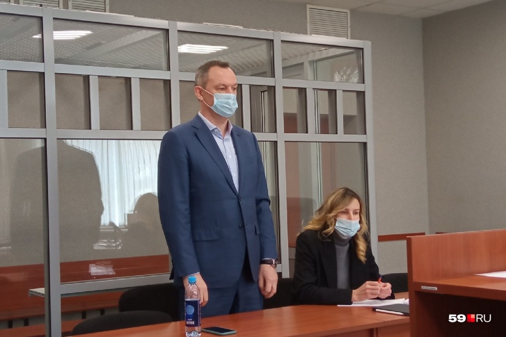 На допросе Алексей Бурнашов вновь признал вину На допросе Алексей Бурнашов вновь признал вину