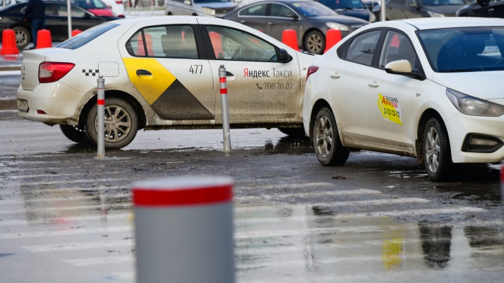 Суровые уральские дамы: в такси Екатеринбурга стало больше женщин-водителей