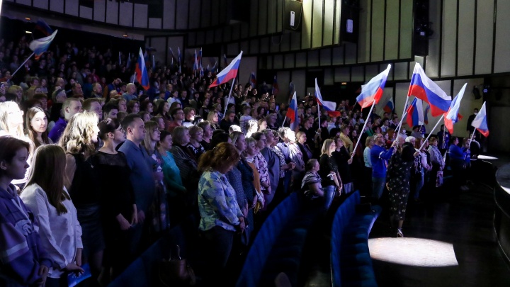 С любовью к Родине: сколько получили музыканты за выступление на патриотическом марафоне в Нижнем Новгороде