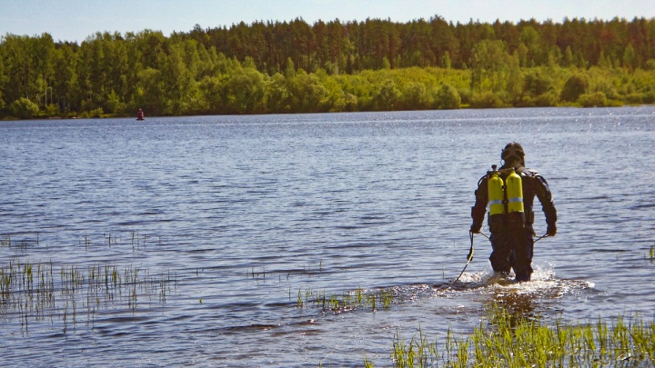 «Родственники стоят, воют, а работать надо»: как ярославские водолазы поднимают со дна утонувших