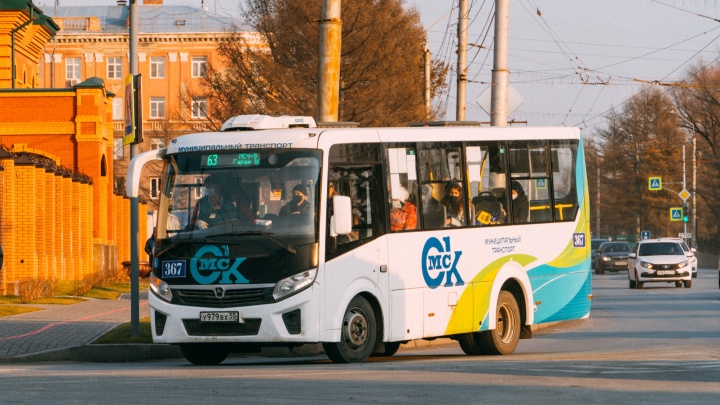 Мэрия Омска выставила на торги 47 автобусных маршрутов