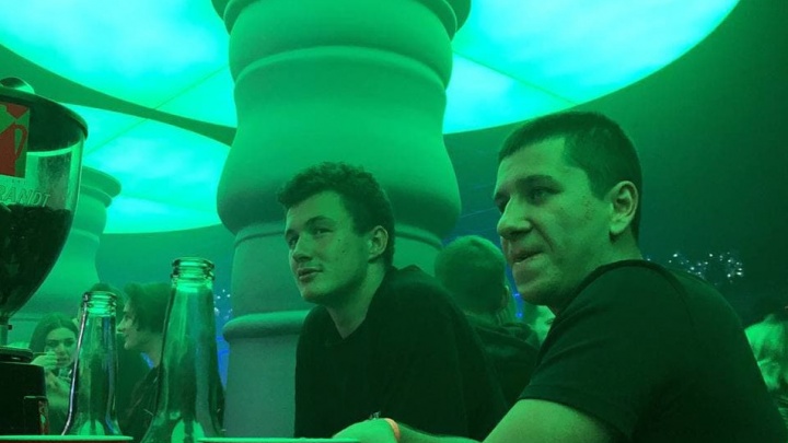 Пьяного нападающего казанского «Рубина» и молодежной сборной России вывели из бара на Взлетке