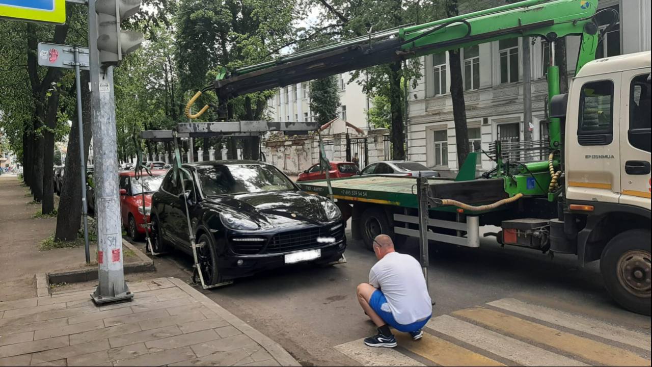 Машину забрали с улицы Собинова Машину забрали с улицы Собинова