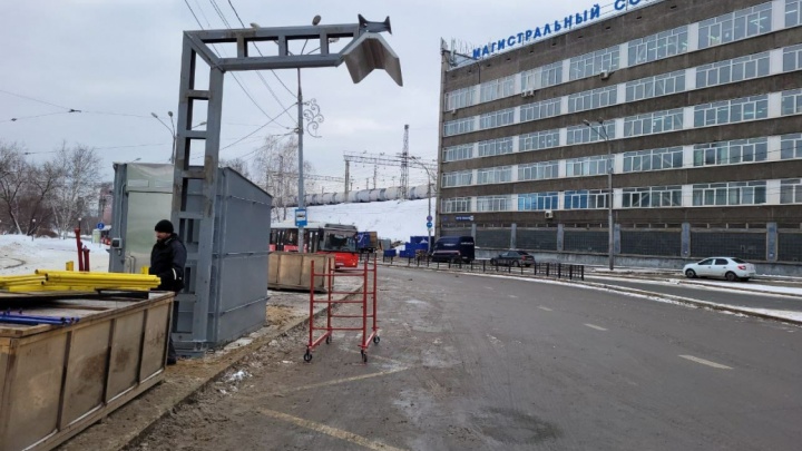 Фотофакт: около Перми II начали монтаж электрозарядной станции для электробуса