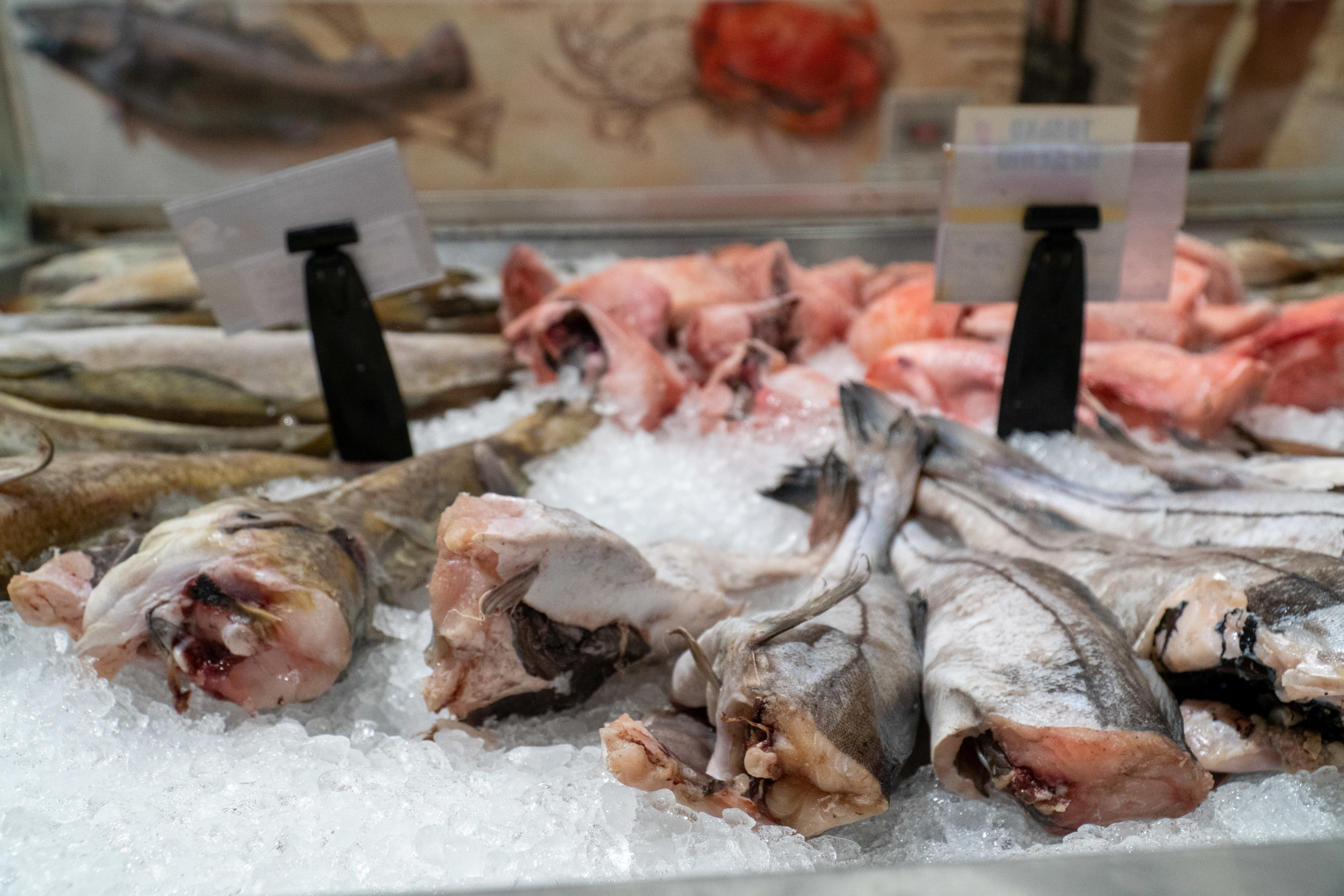 В магазине «Трескоед» свежемороженую рыбу могут порезать на стейки