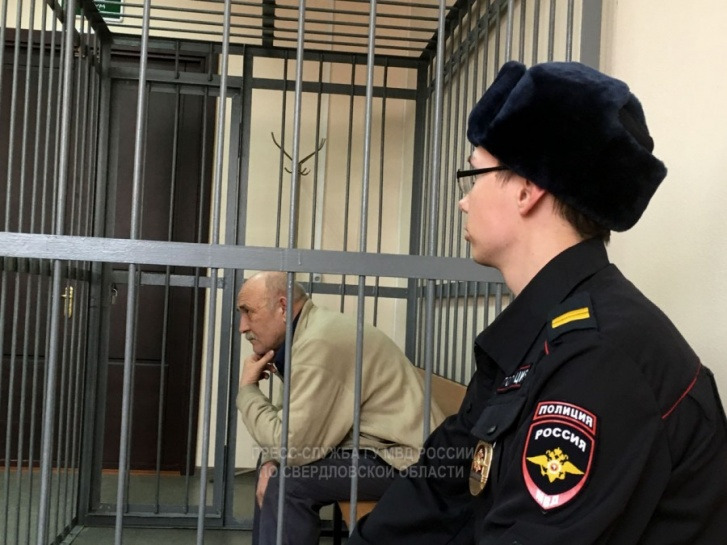 В Екатеринбурге известного застройщика будут судить за мошенничество