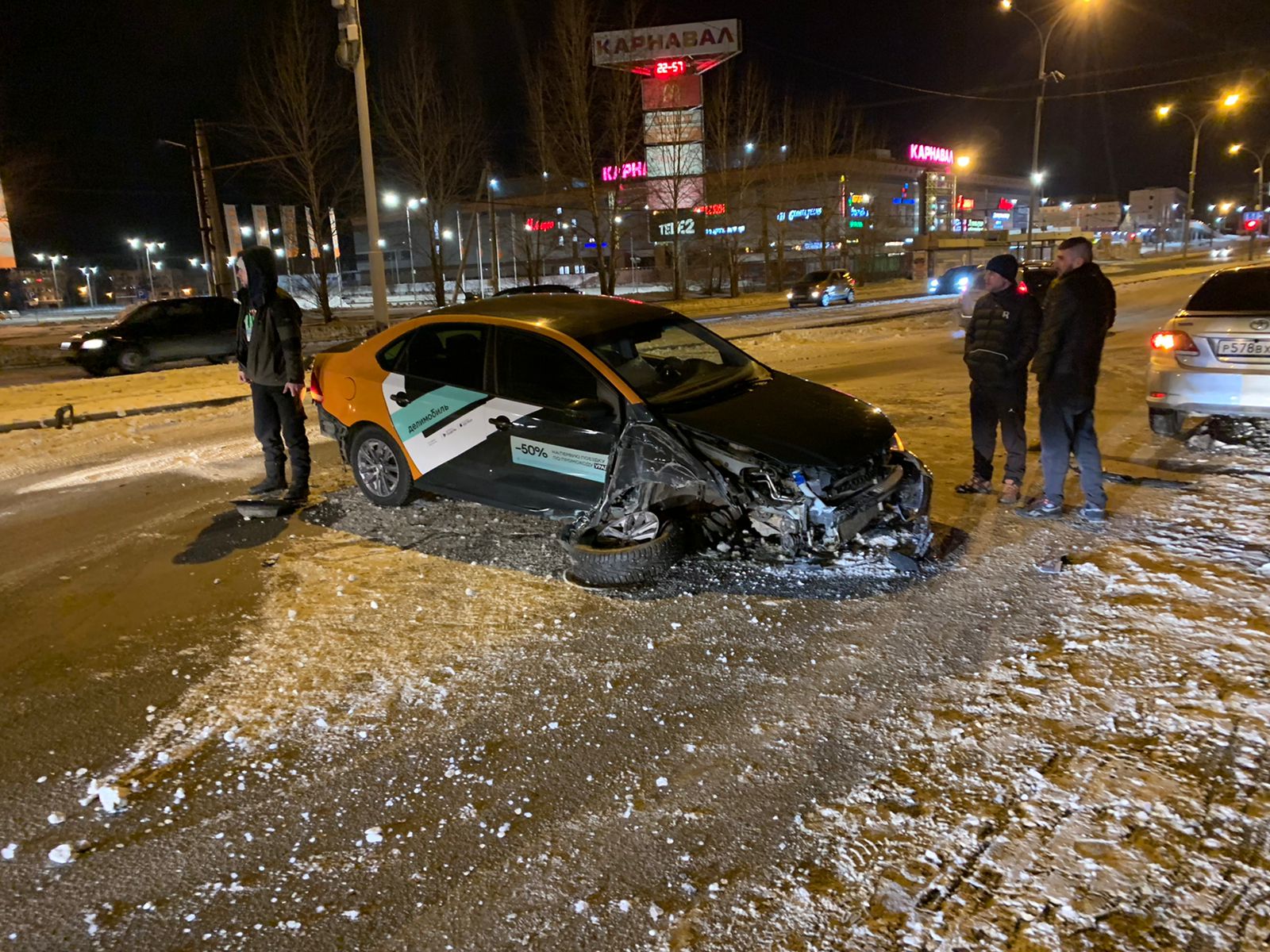 Последние новости екатеринбурга происшествия. Авария в Екатеринбурге вчера. ДТП В Екатеринбурге вчера.