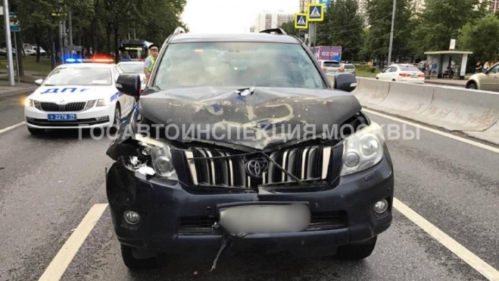 Не работал светофор. В ДТП на Алтуфьевском шоссе серьезно пострадали мать с дочерью