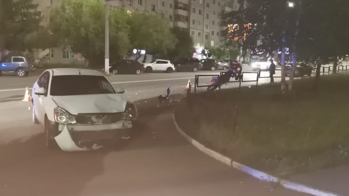 16-летний подросток на недавно купленном мотоцикле пострадал в тройном ДТП в Братске