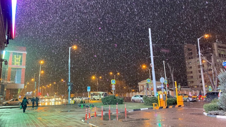 Власти Краснодара отчитались, что почистили снег. Везде ли?