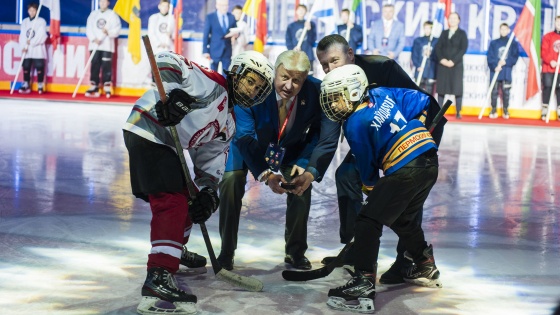 В Перми проходит Всероссийский турнир «Золотая шайба». Наши юные хоккеисты разгромили соперника в первом же матче