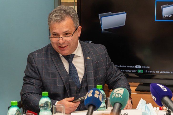 Вячеслав Торчинский остается на посту министра культуры до середины декабря