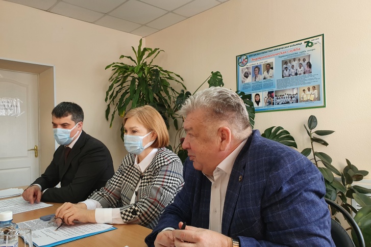 Решать проблему нехватки врачей в Зауралье будут за счет ординаторов Решать проблему нехватки врачей в Зауралье будут за счет ординаторов