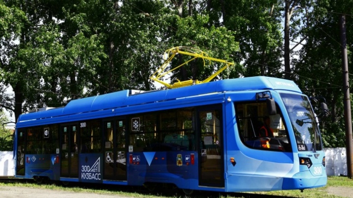 Мэр Новокузнецка сообщил о задержке поставки трамваев с Wi-Fi. На них потратили почти 800 млн
