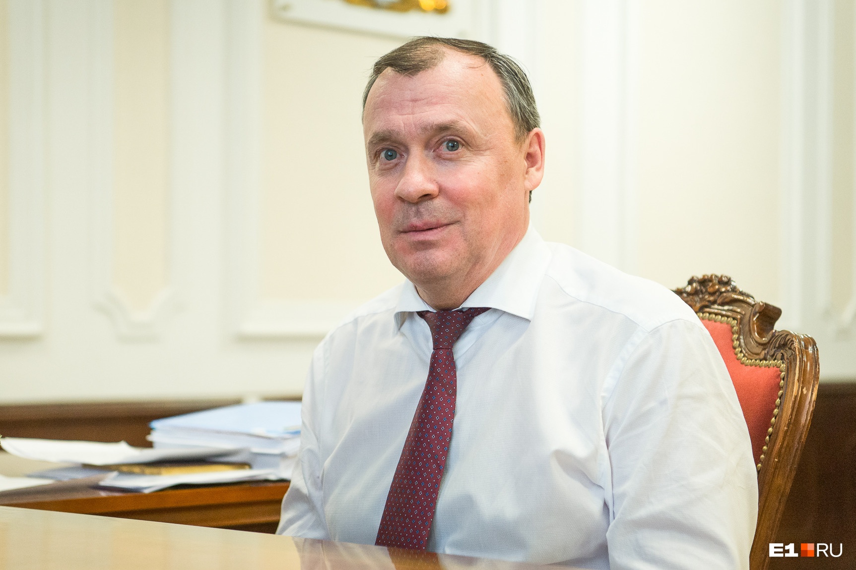 Мэр Екатеринбурга получил госнаграду от Путина. Рассказываем, какие бонусы к ней прилагаются