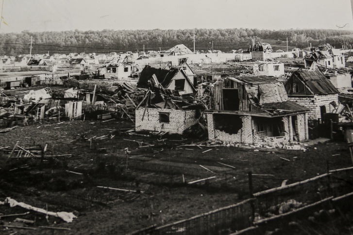 Около сотни домов были полностью разрушены в результате взрыва